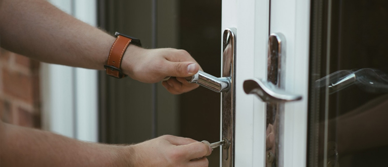 24 hour key locksmith Montebello